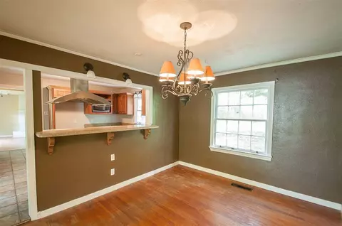 215 S Park Dr, Jackson, MS 39211 photo 10