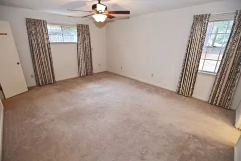 6002 Hanging Moss Rd, Jackson, MS 39206 photo 17