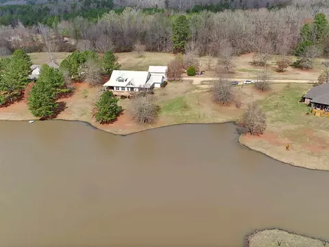150 Five Point Ln, Terry, MS 39170 photo 1