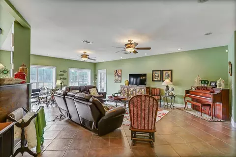 150 Five Point Ln, Terry, MS 39170 photo 9