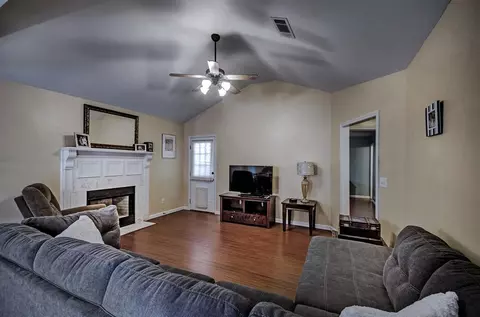 330 Swan Dr, Brandon, MS 39047 photo 6