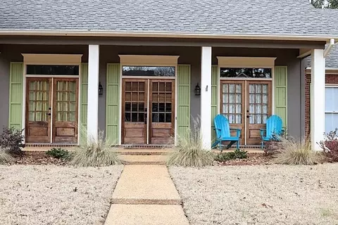 204 Windrose Dr, Madison, MS 39110 photo 2