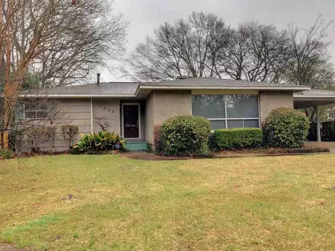 1532 Sheffield Dr, Jackson, MS 39211 photo 2