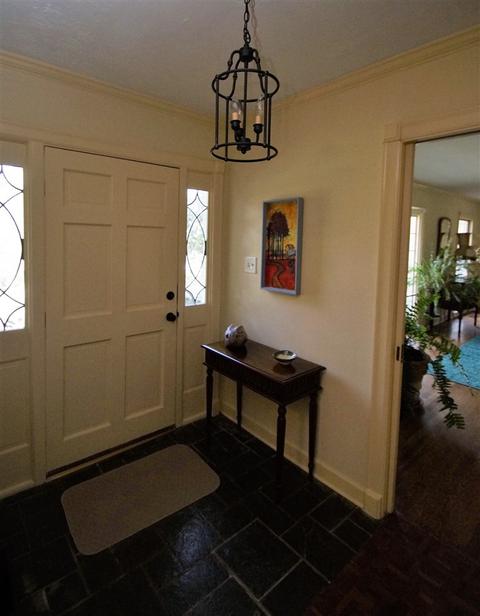 131 Highland Cir, Jackson, MS 39211 photo 9