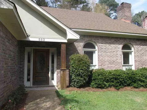 552 Cliffview Dr, Brandon, MS 39047 photo 2