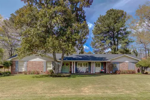 226 Rollingwood Dr, Jackson, MS 39211 photo 1