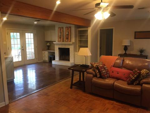 912 Briarfield Rd, Jackson, MS 39211 photo 3