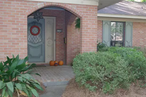 5339 Saratoga, Jackson, MS 39211 photo 1