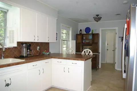 5339 Saratoga, Jackson, MS 39211 photo 11