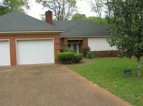 1024 Newland St, Jackson, MS 39211 photo 1