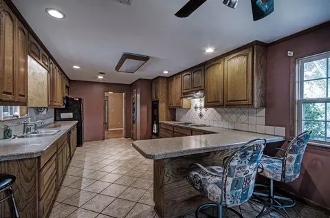 5137 Lilly Dr, Hazlehurst, MS 39083 photo 9