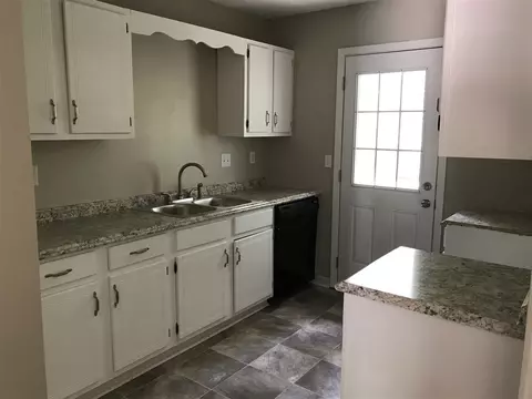 21 Lance Dr, Brandon, MS 39042 photo 3