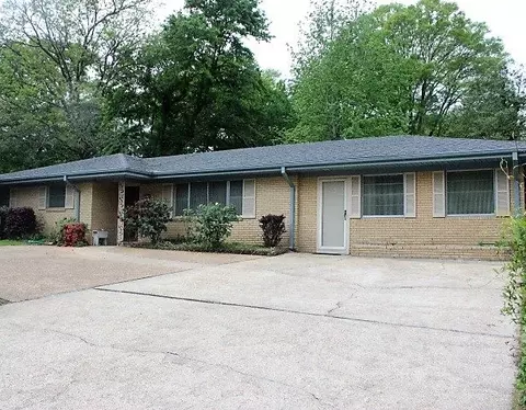 5838 Concord Dr, Jackson, MS 39211 photo 1
