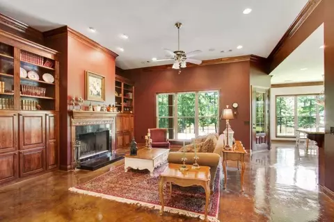 132 Ashley Dr, Brandon, MS 39042 photo 3