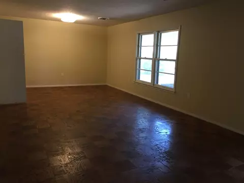 233 Allstate Dr, Jackson, MS 39211 photo 5
