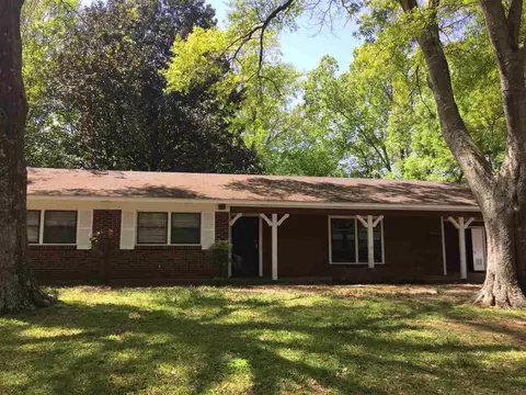 233 Allstate Dr, Jackson, MS 39211 photo 1