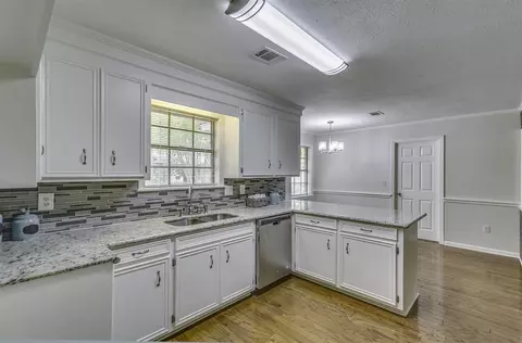 114 Longmeadow Rd, Brandon, MS 39042 photo 10