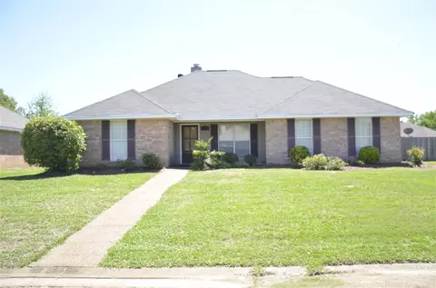 4223 Gunar Dr, Byram, MS 39272 photo 1