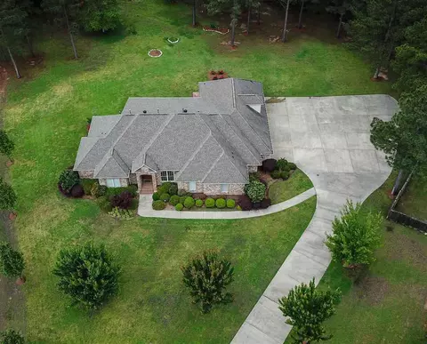 317 Kitty Hawk Cir, Brandon, MS 39047 photo 2