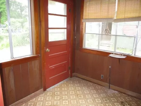 89 E Oak St, Natchez, MS 39120 photo 4