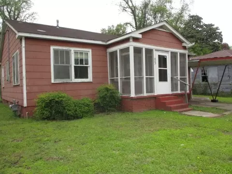 89 E Oak St, Natchez, MS 39120 photo 1