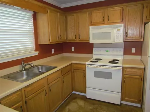1065 Bullrun Dr, Byram, MS 39272 photo 21