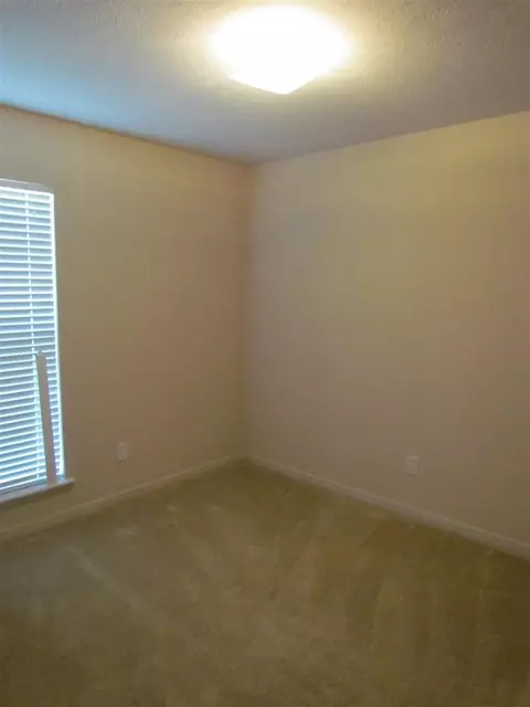 1065 Bullrun Dr, Byram, MS 39272 photo 8