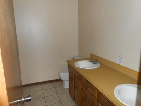910 S College St, Brandon, MS 39042 photo 17