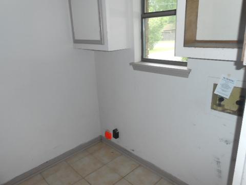 910 S College St, Brandon, MS 39042 photo 8