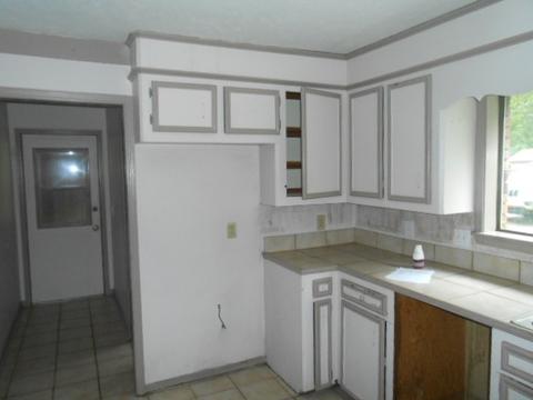 910 S College St, Brandon, MS 39042 photo 7