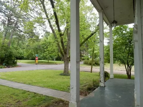 1705 Devine St, Jackson, MS 39202 photo 4