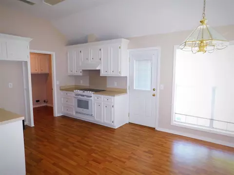 104 Willow Oak Ln, Brandon, MS 39047 photo 7