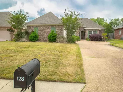 128 Sara Fox Dr, Brandon, MS 39047 photo 2