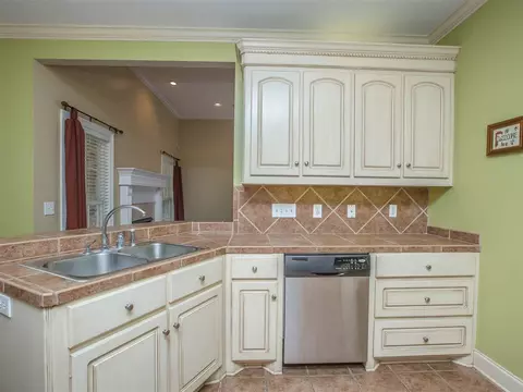 128 Sara Fox Dr, Brandon, MS 39047 photo 21