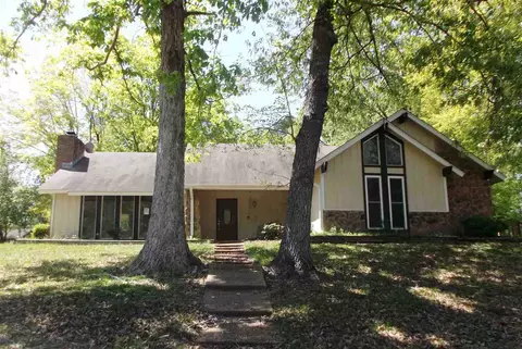 424 Bradford Dr, Brandon, MS 39047 photo 2