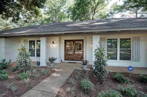 542 Rollingwood Dr, Jackson, MS 39211 photo 1