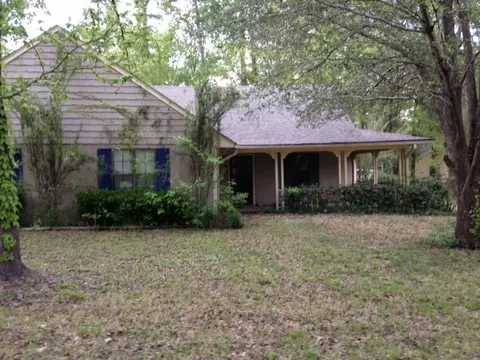 812 Rushton Cir, Brandon, MS 39047 photo 2
