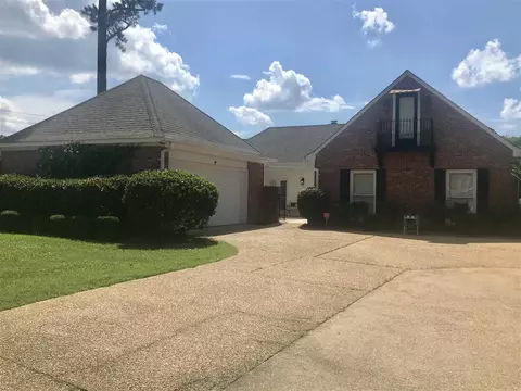 235 Azalea Ct, Brandon, MS 39047 photo 1