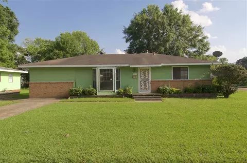 1391 Brinkley Dr, Jackson, MS 39213 photo 1