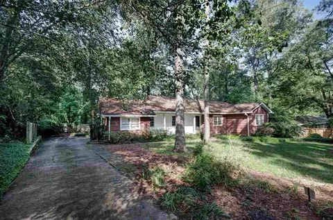 1717 Hillview Dr, Jackson, MS 39211 photo 2
