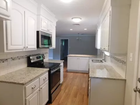 1006 Northside Dr, Clinton, MS 39056 photo 7