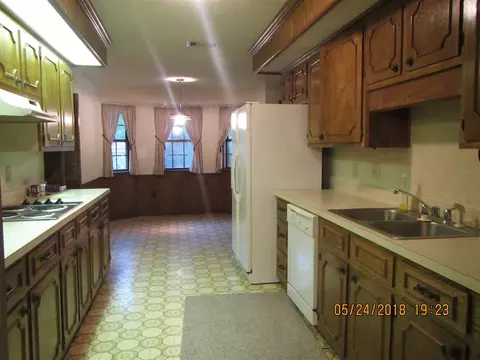 5217 Brookview Dr, Byram, MS 39272 photo 11