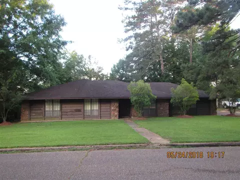 5217 Brookview Dr, Byram, MS 39272 photo 2