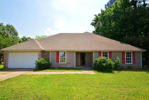 4 Canary Pl, Jackson, MS 39204 photo 1
