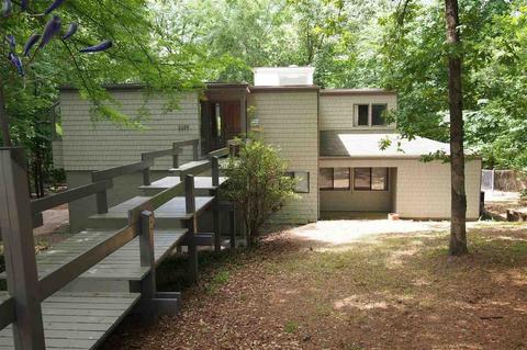 2229 Wild Valley Dr, Jackson, MS 39211 photo 1