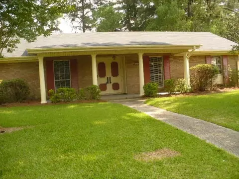 1435 Radcliffe St, Jackson, MS 39211 photo 1