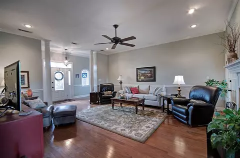 522 Ridge Cir, Brandon, MS 39047 photo 6