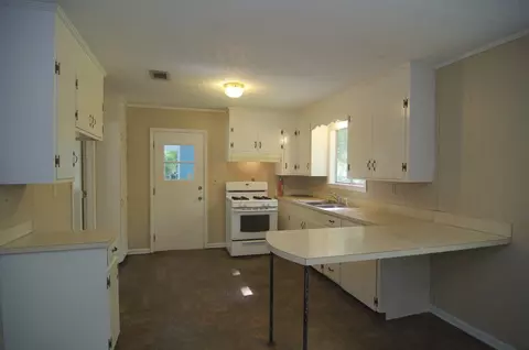 1547 Burton St, Jackson, MS 39209 photo 8