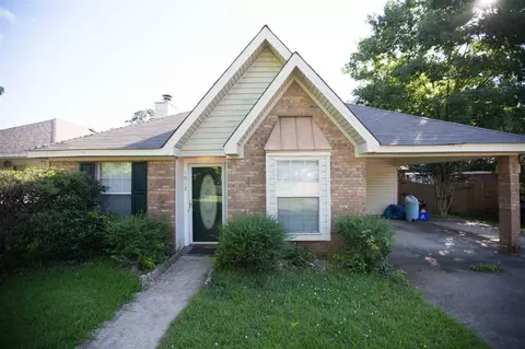 1012 Red Oak Dr, Brandon, MS 39042 photo 1