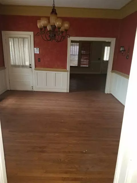 344 E Jefferson St, Kosciusko, MS 39090 photo 4